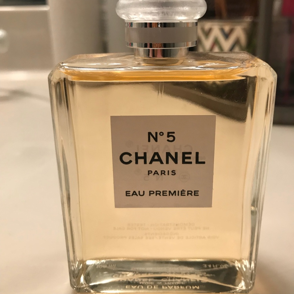 Chanel no 5 eau première perfum